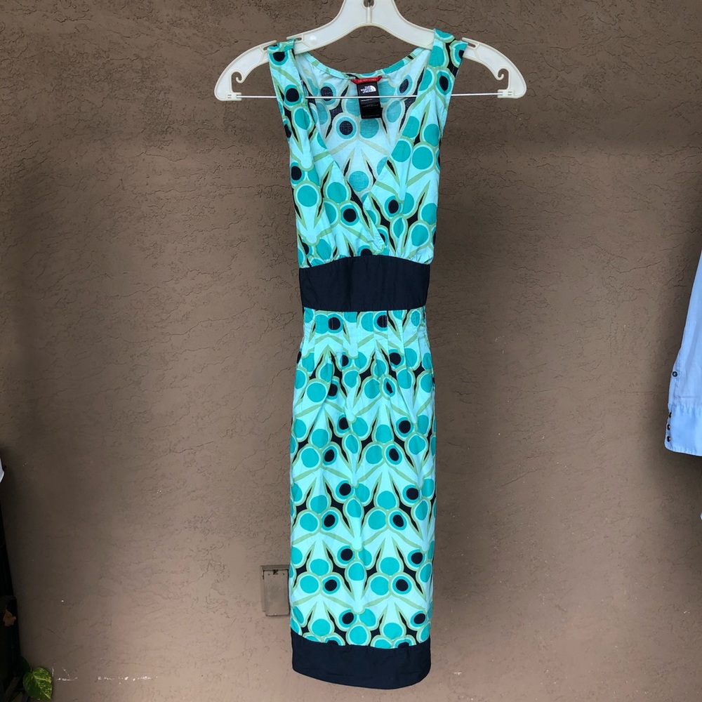 🤩HP🤩 THE NORTH FACE dress, size medium